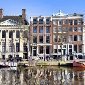 Hostal Stayokay Stadsdoelen - Refurbished November 2024