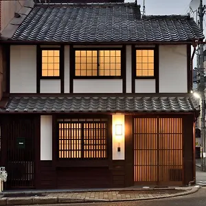 Holiday home Machiya Kamo River 7, Kyoto